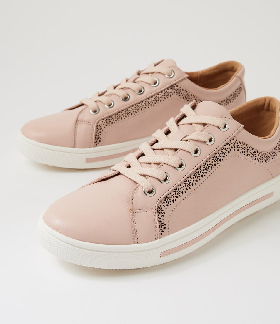 Elme Dusty Pink Leather Sneakers