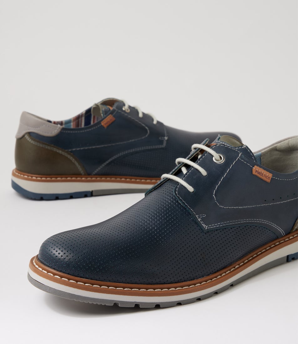 Berna 22 Blue Leather Sneakers