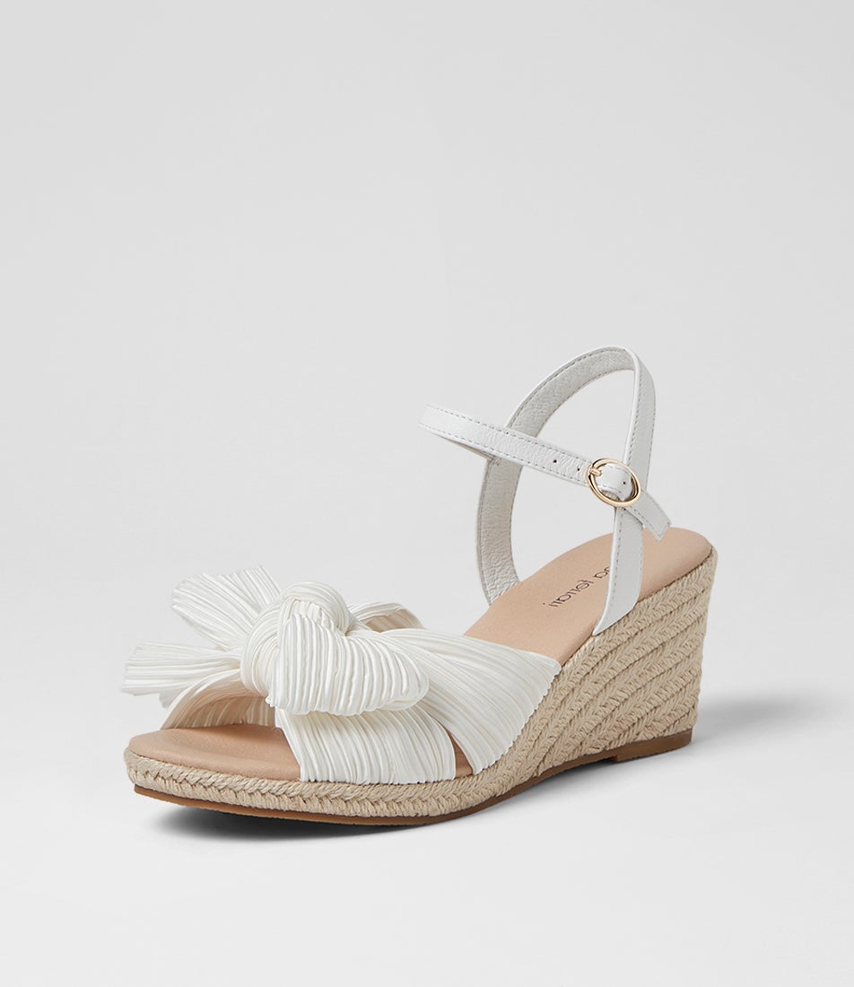 Jelari White Fabric Leather Sandals