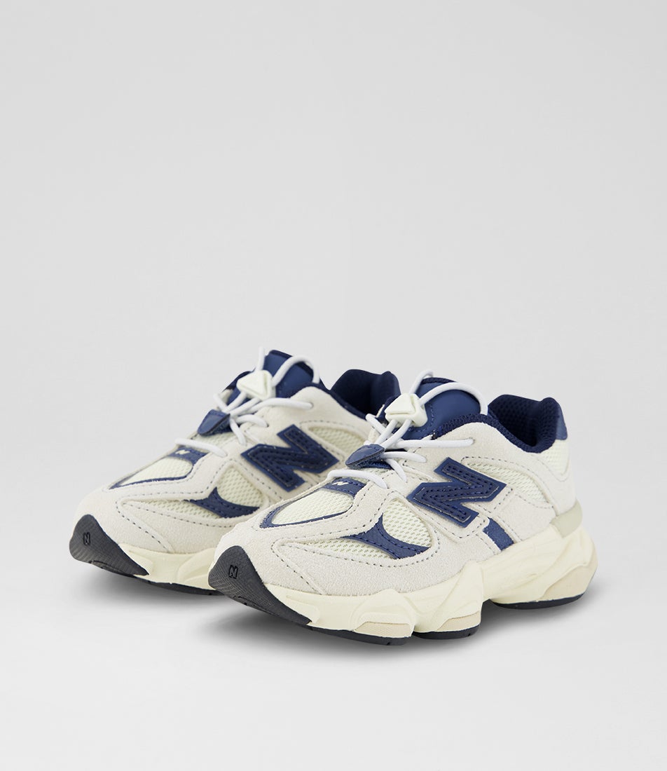 9060 Toddler Navy Linen Suede Sneakers