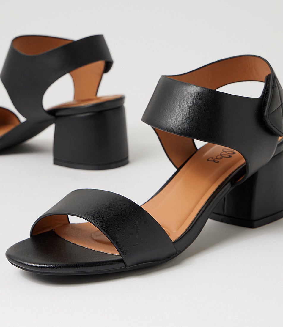 Berine Black Sandals