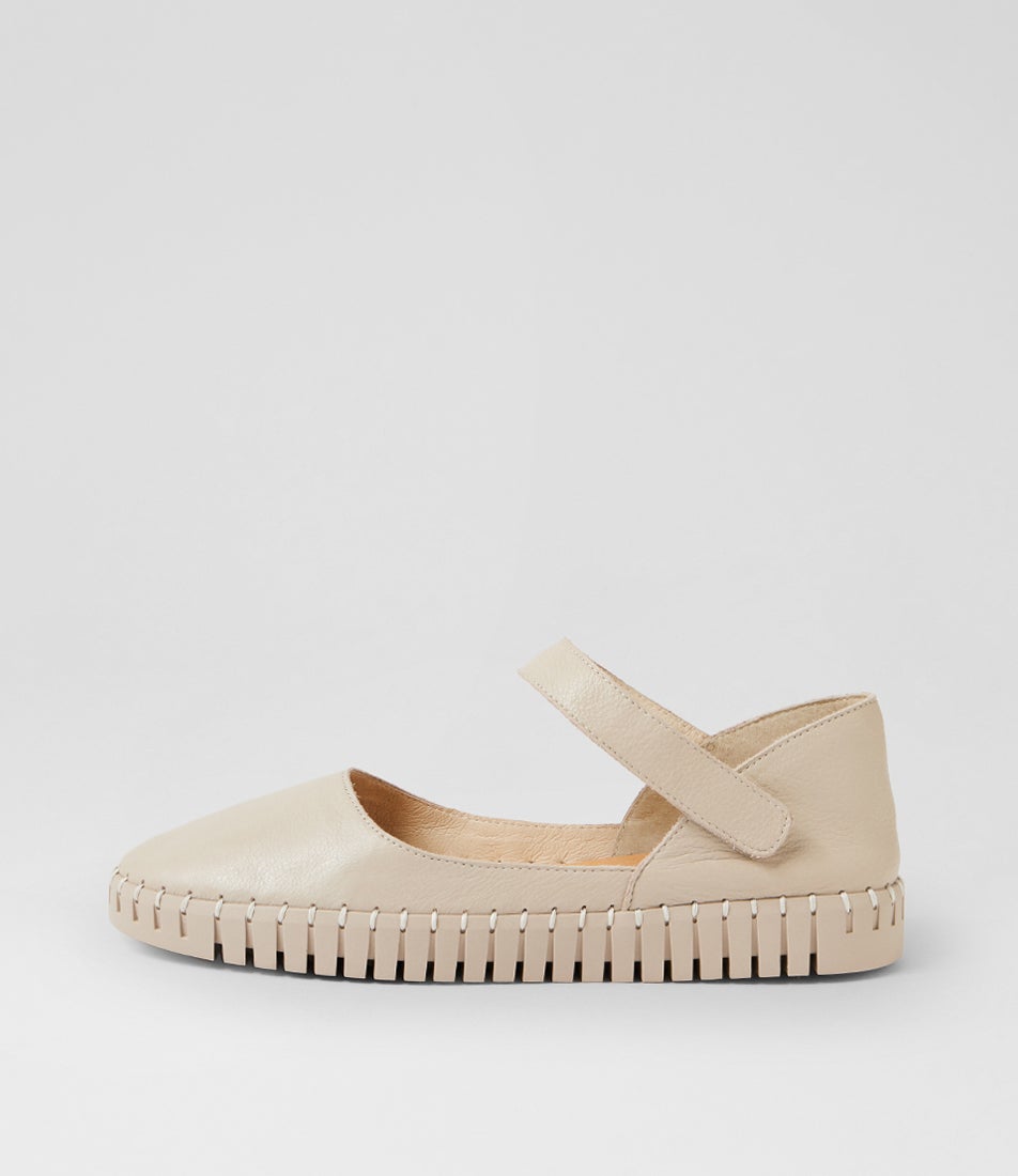 Hough Almond Leather Mary Janes