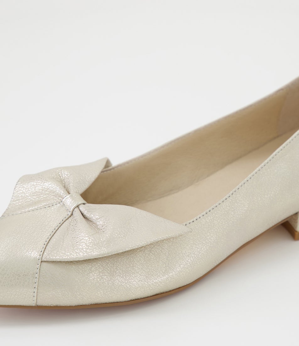 Emlyns Beige Gold Wash Leather Heels