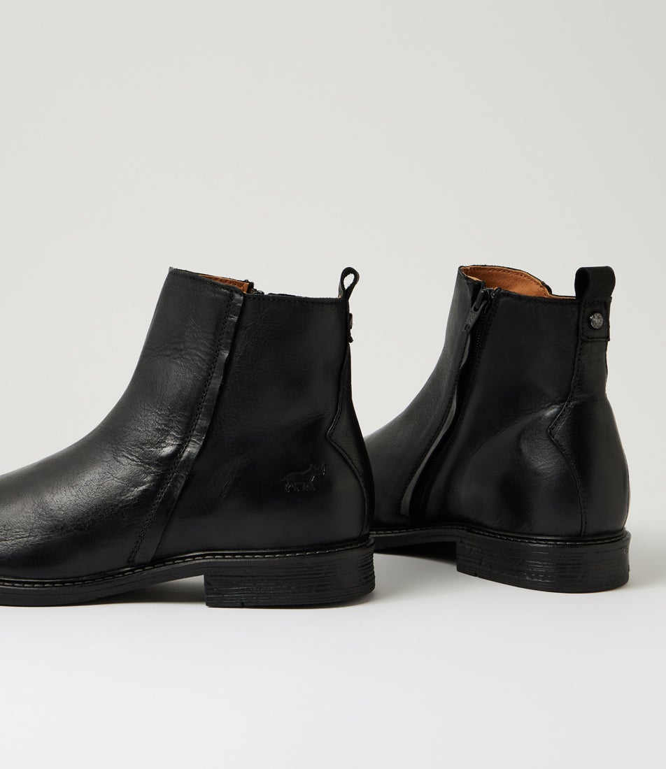 Bunbury Black Leather Chelsea Boots