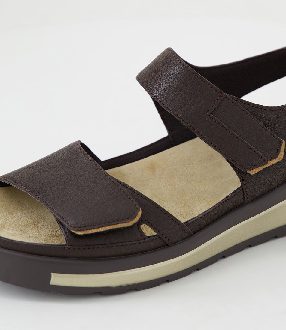 Gedd W Choc Bronze Leather Sandals