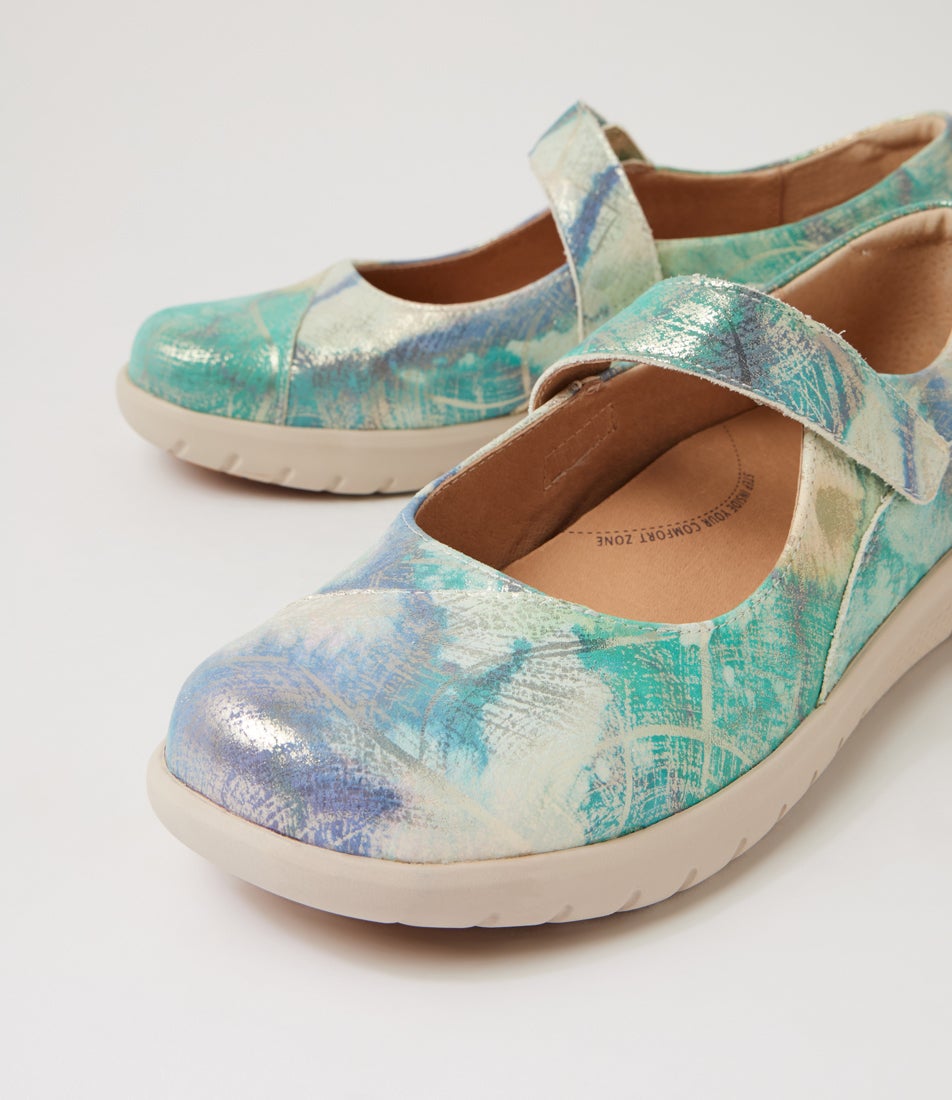 Selroy Xw Green Watercolour Leather Flat Shoes