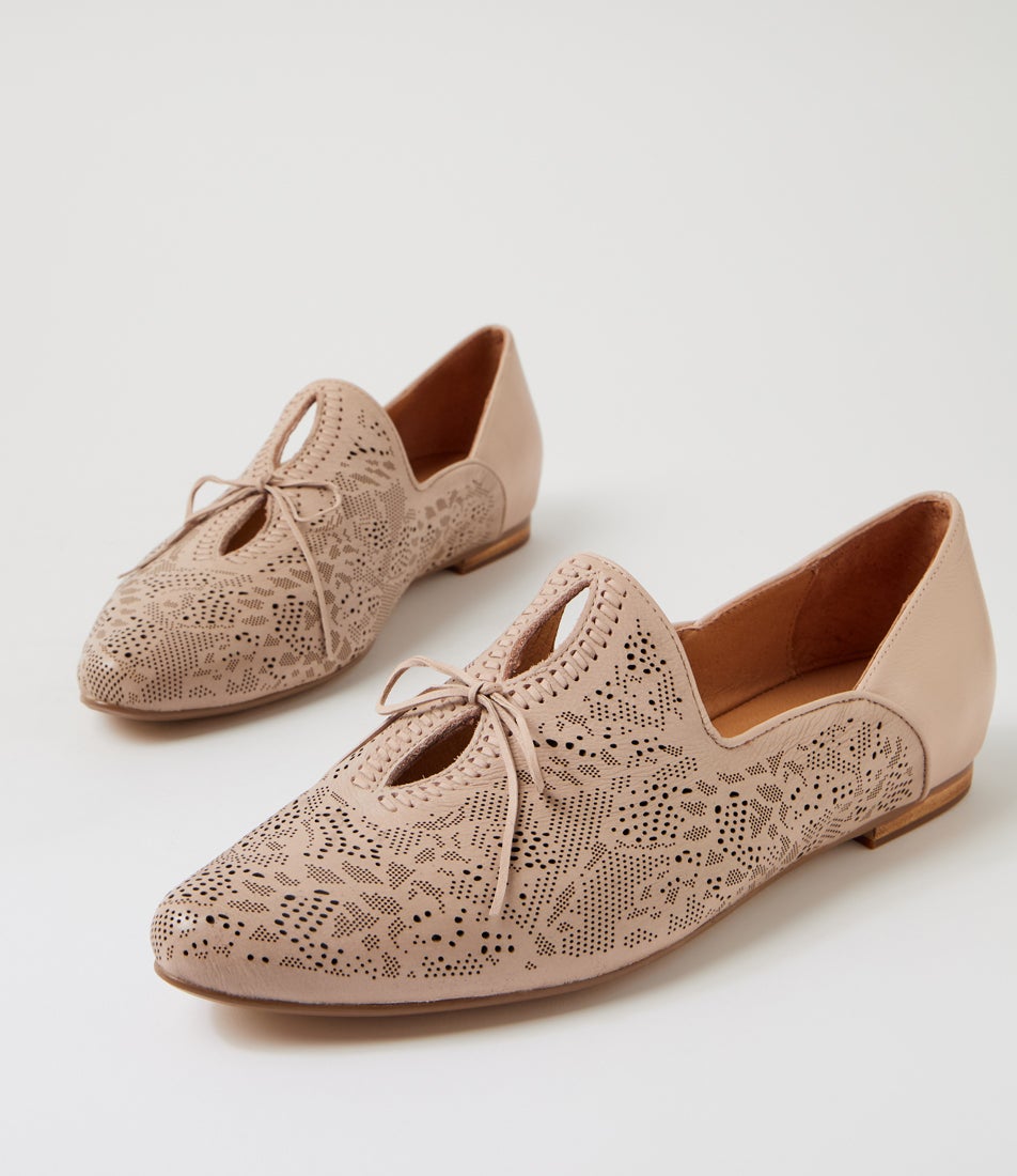 Simmona Nude Leather Loafers