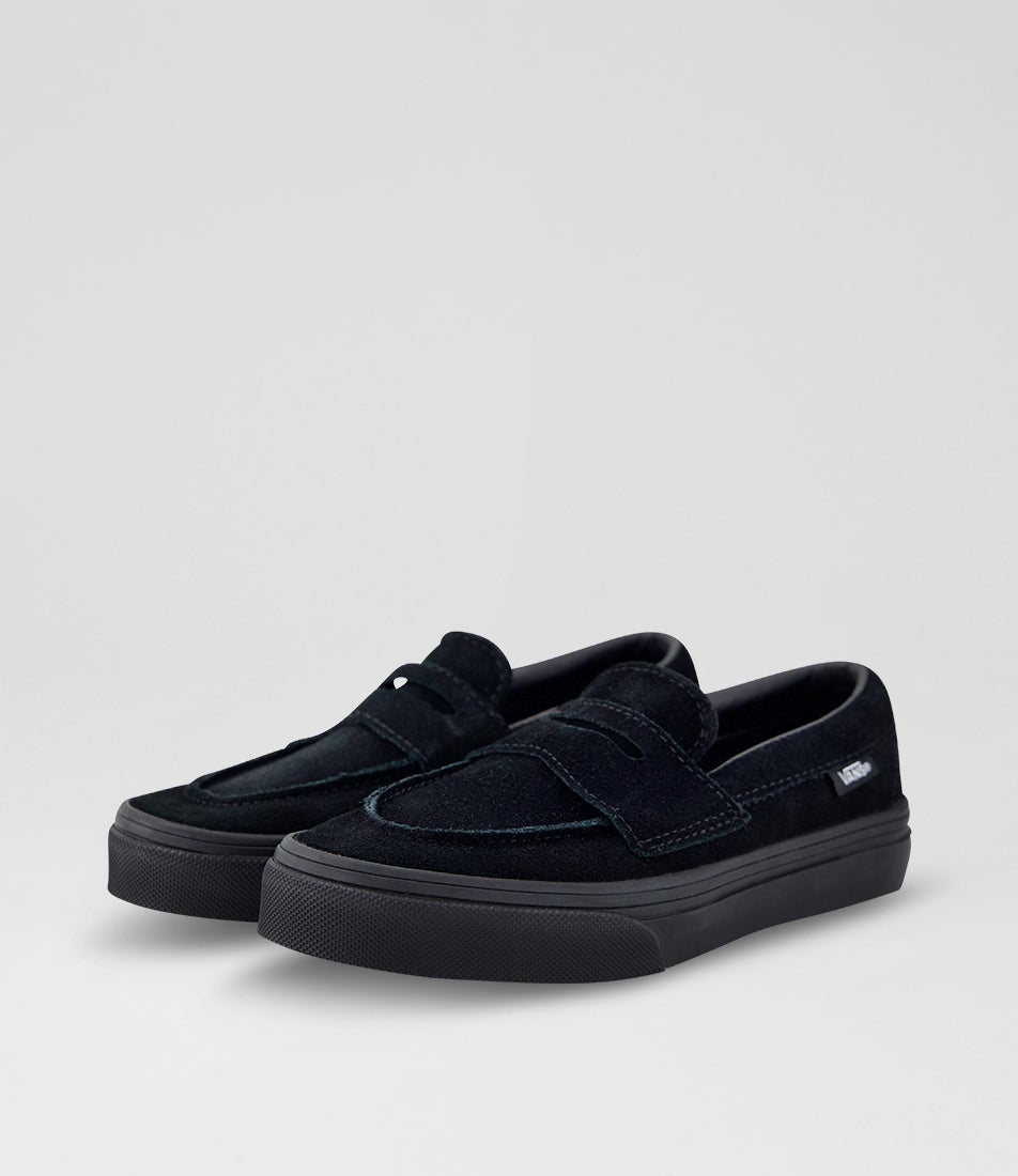 53 Junior Black Suede Loafer