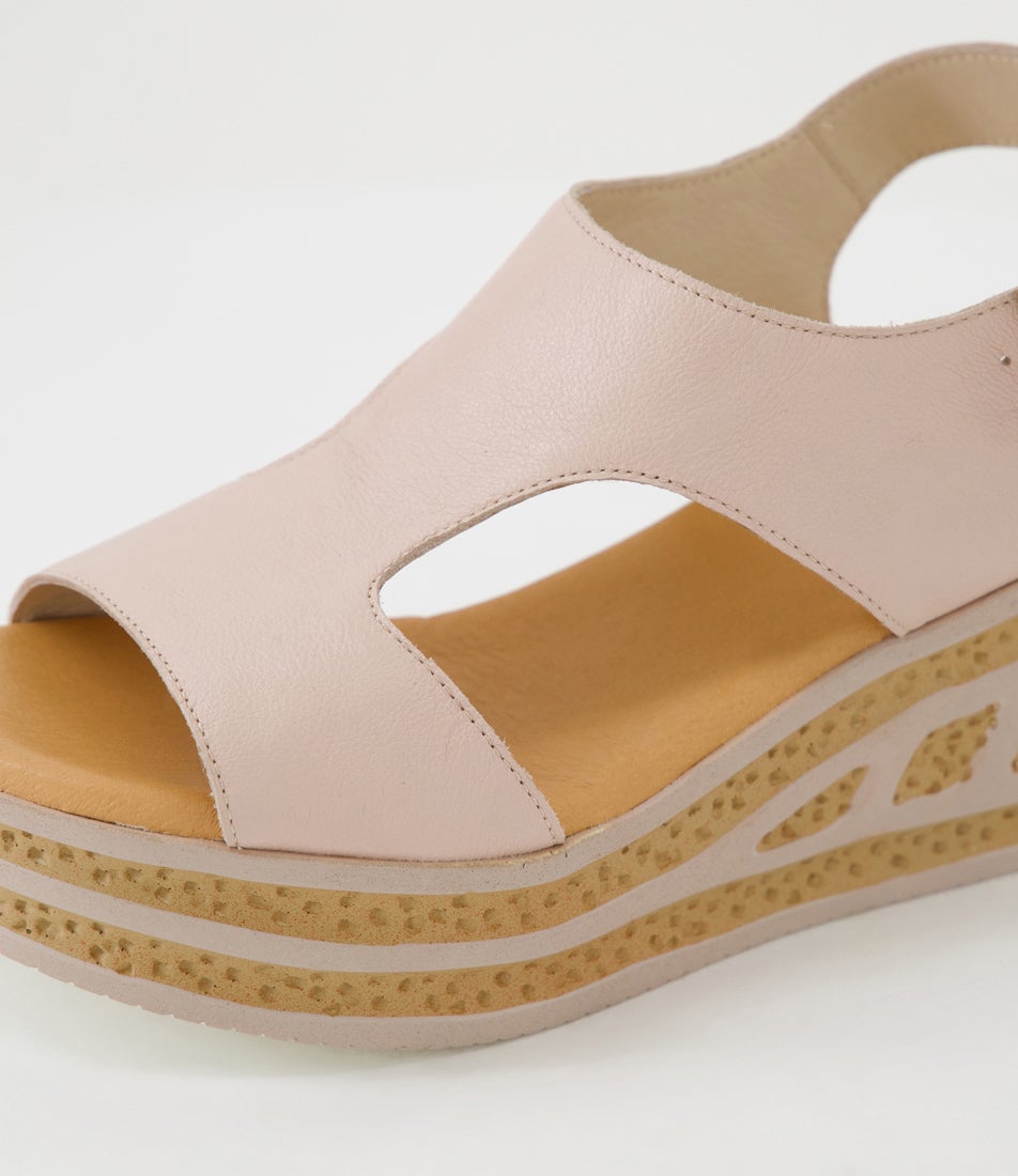 Qeleigh Nude Leather Sandals