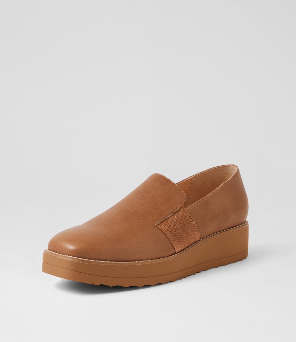Dixi Caramel Leather Flat Shoes