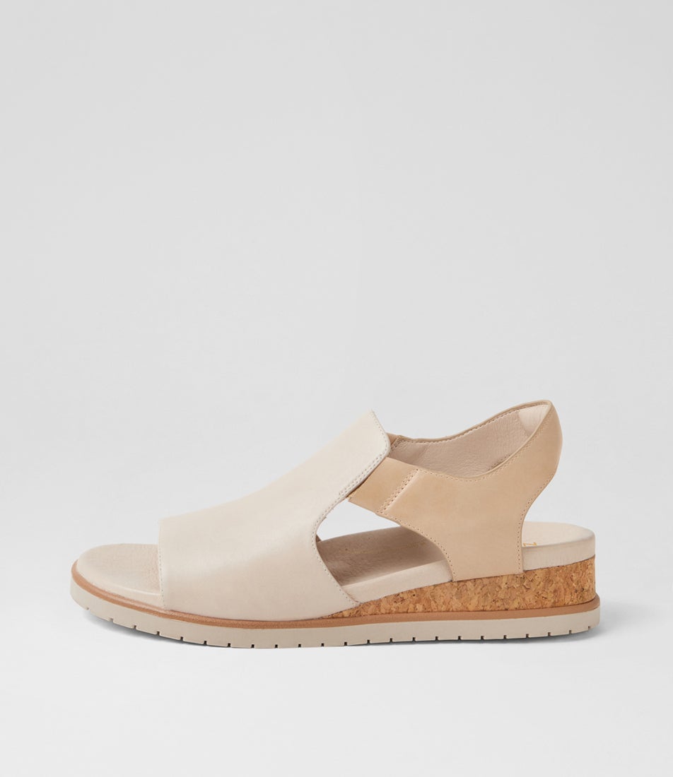 Vibbie W Almond Camel Leather Sandals