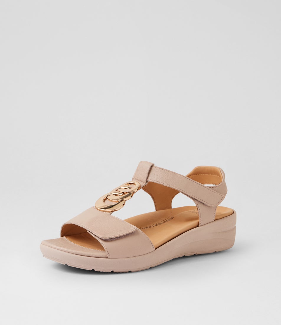 Navvon Xw Nude Leather Sandals