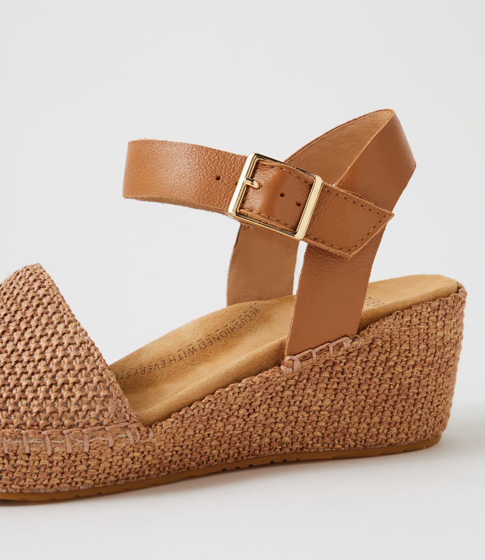 Keeve Xw Tan Fabric Sandals Keeve Xw Tan Fabric Sandals