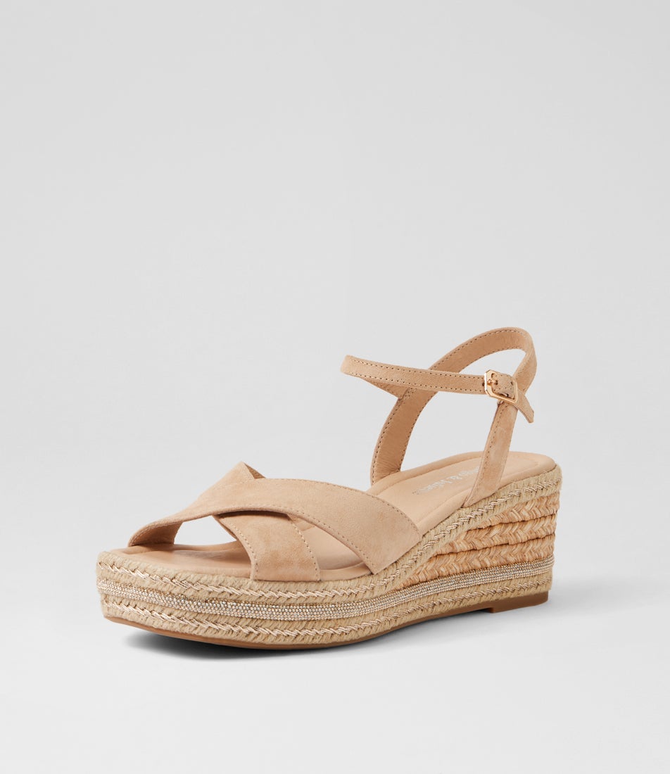 Wandah Sandy Suede Sandals