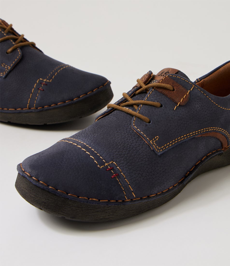 Fergey 41 Ocean Kombi Leather Lace Up Flats