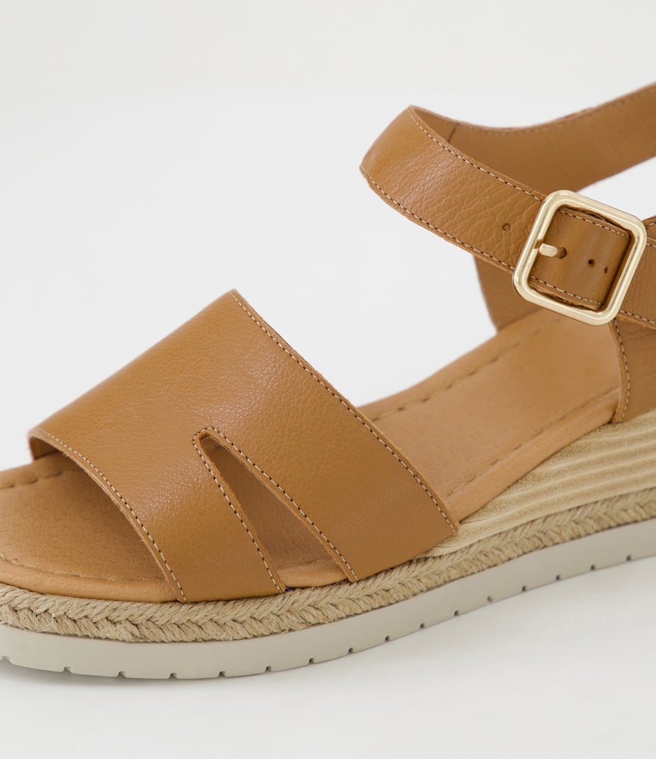 Isel Dark Tan Leather Sandals
