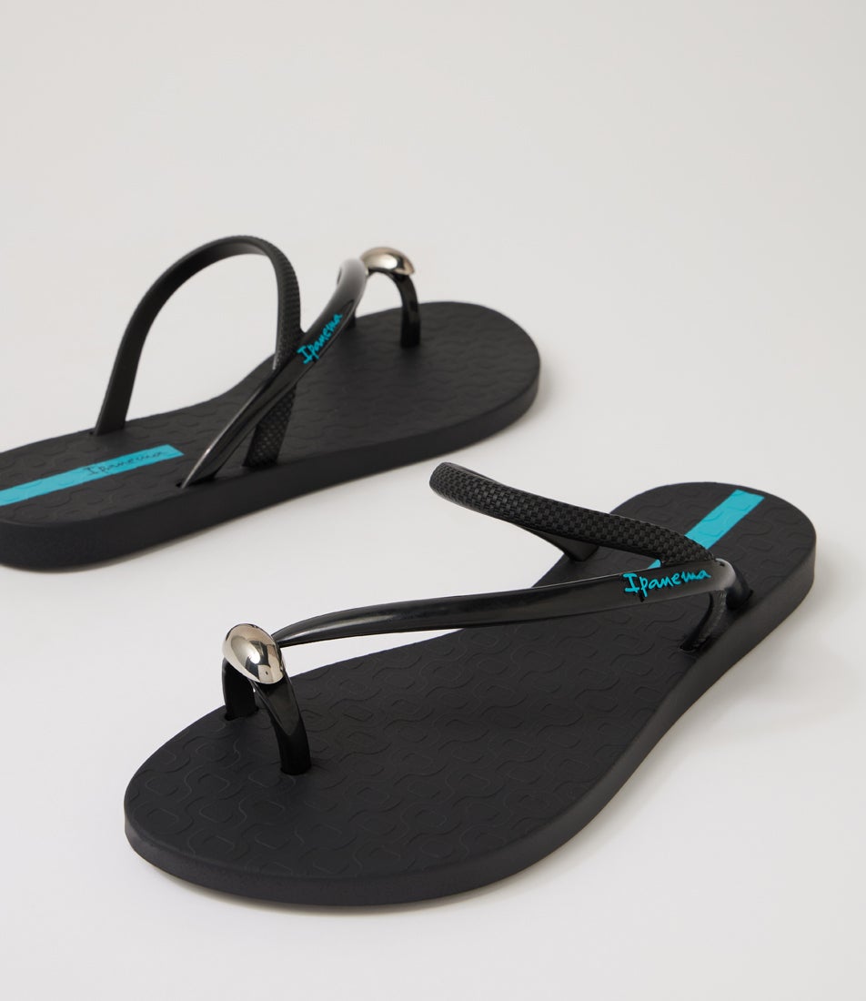 Glam Ring Black Rubber Slides