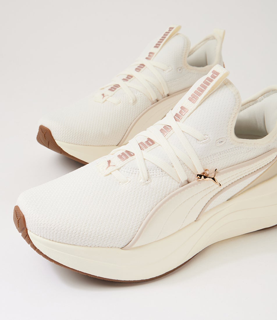 Softride Warm White Silver Mesh Sneakers