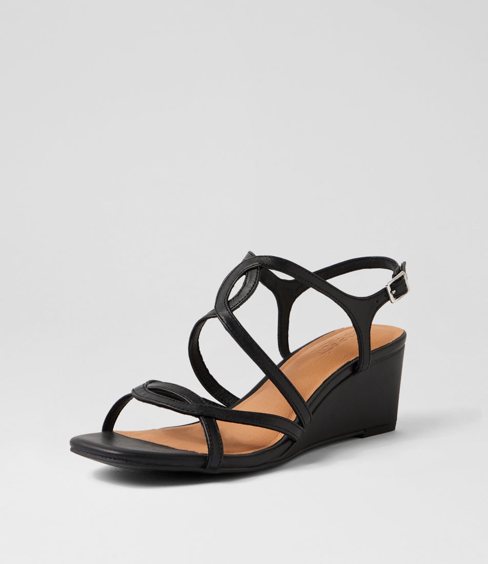 Larshi Black Leather Sandals