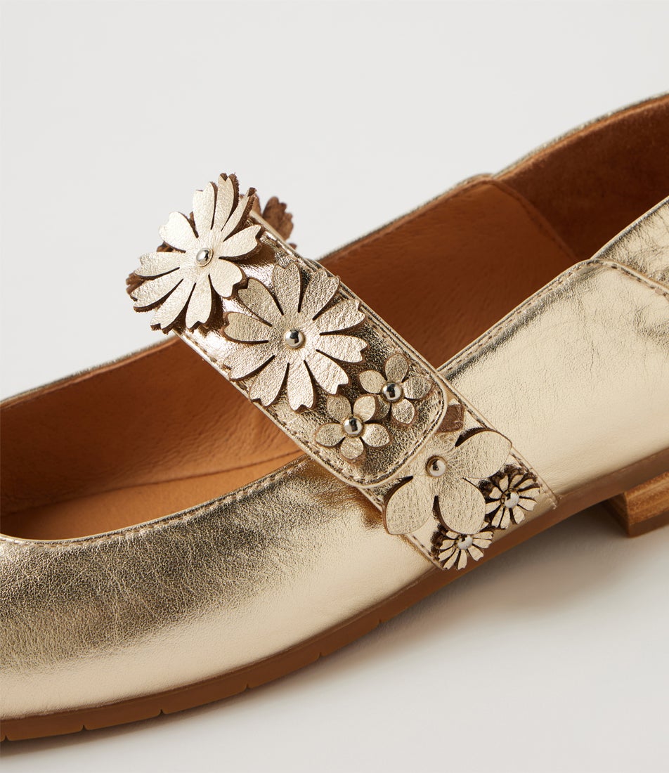 Pheasant Pale Gold Leather Flat Shoes