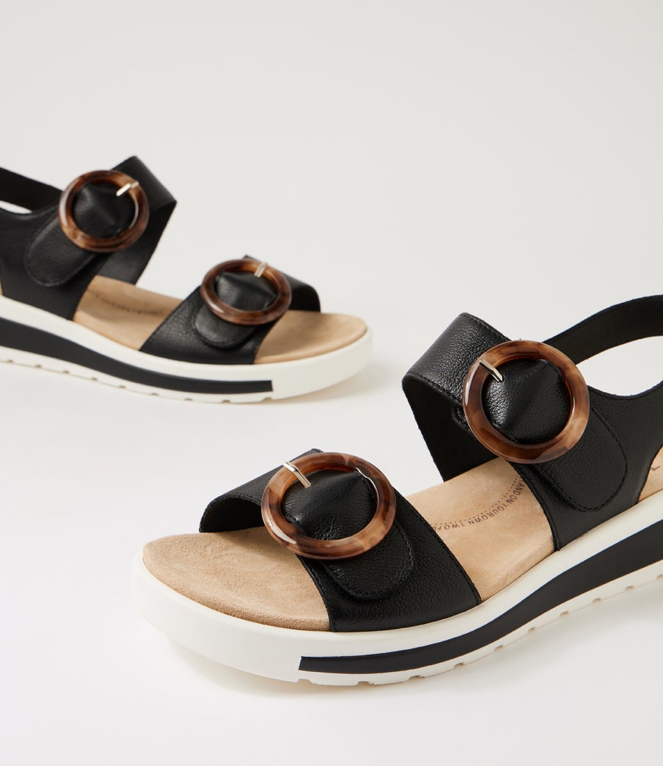Gathas W Black Leather Sandals