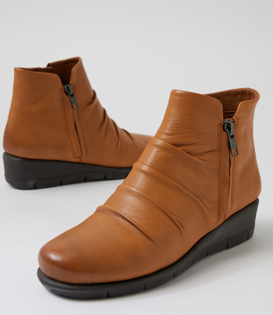 Maxie New Tan Leather Ankle Boots