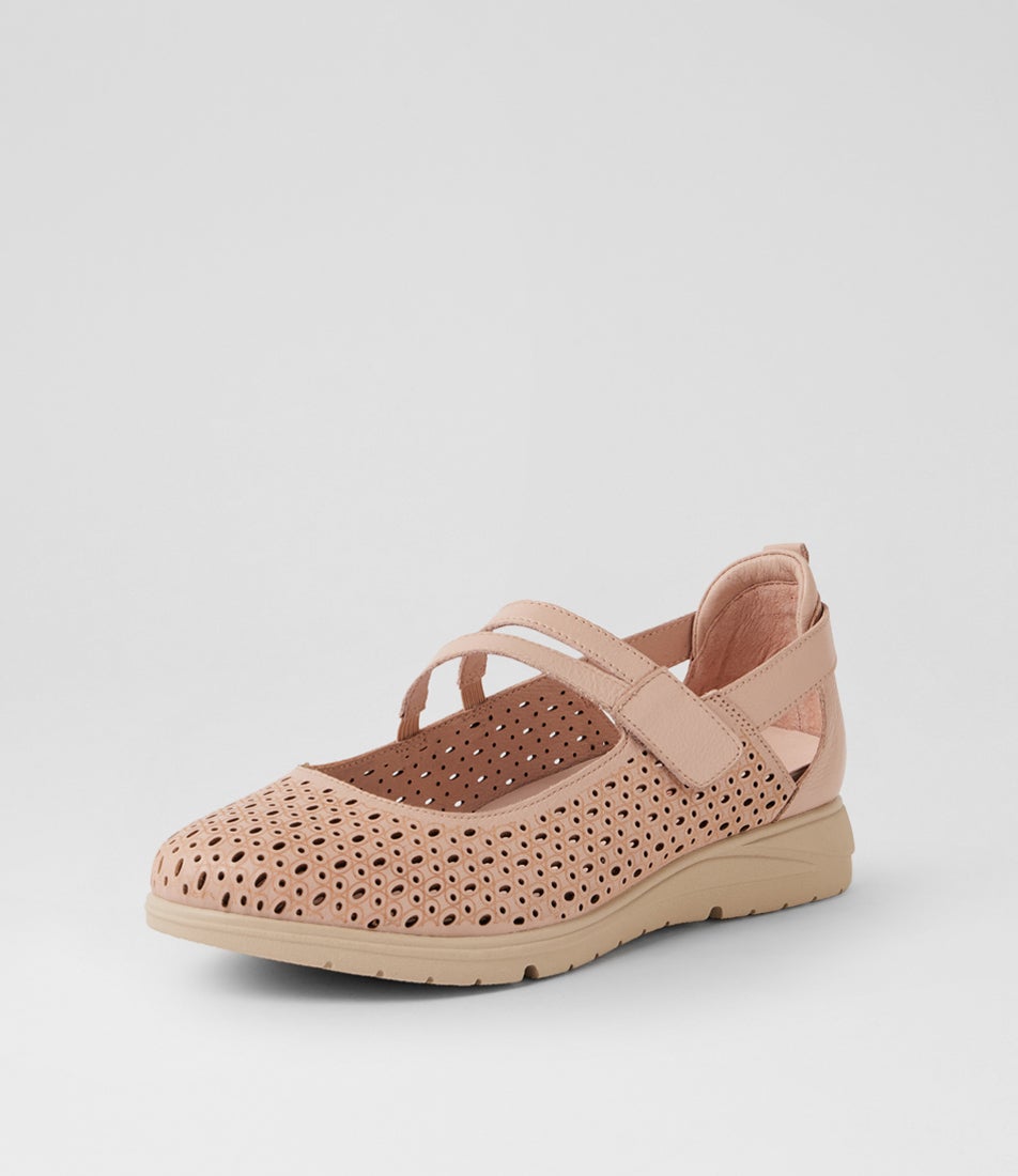 Norwalk Rose Leather Mary Janes
