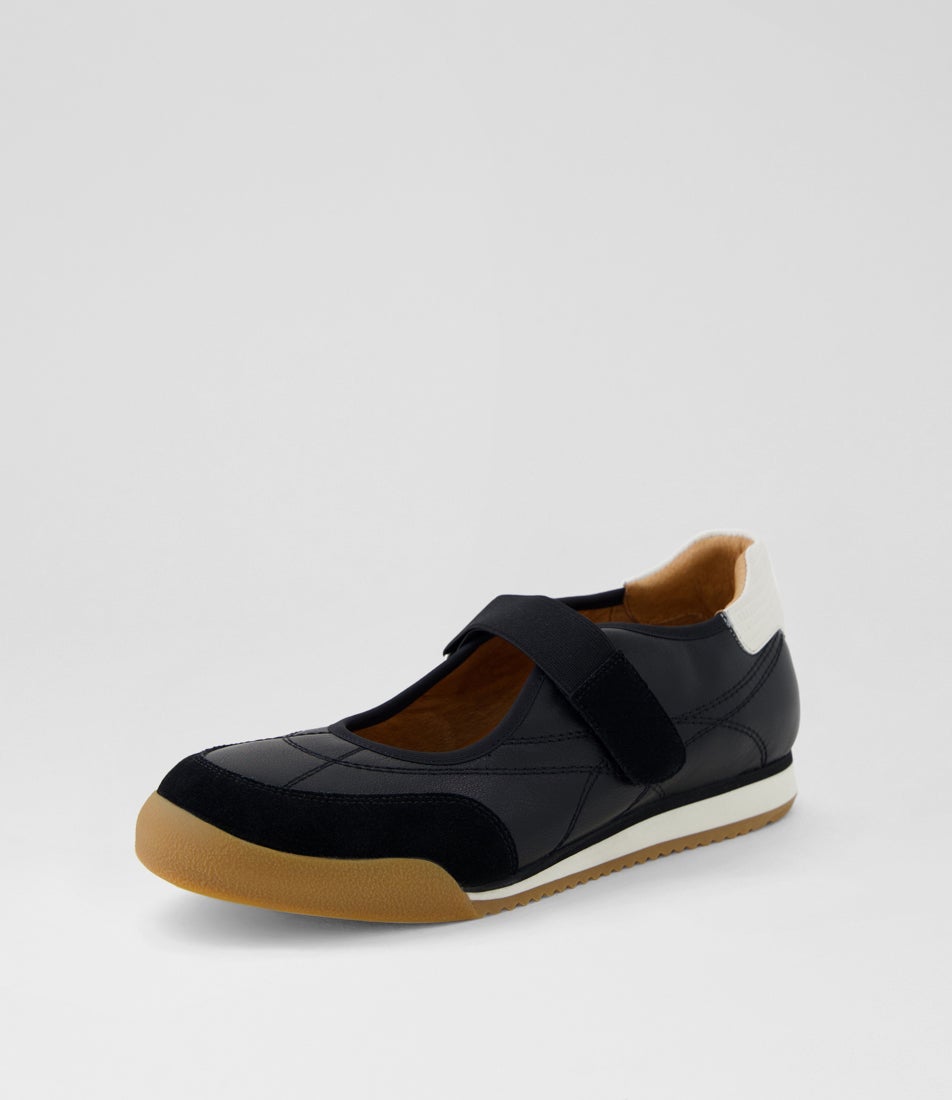 Friesh Xw Black Ivory Snake Leather Sandals