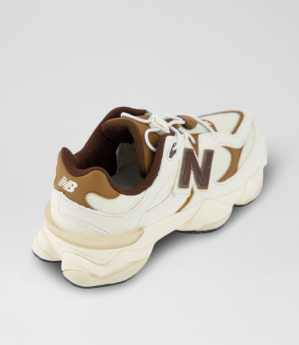 9060 Junior Breakfast Tea Angora Suede Sneakers