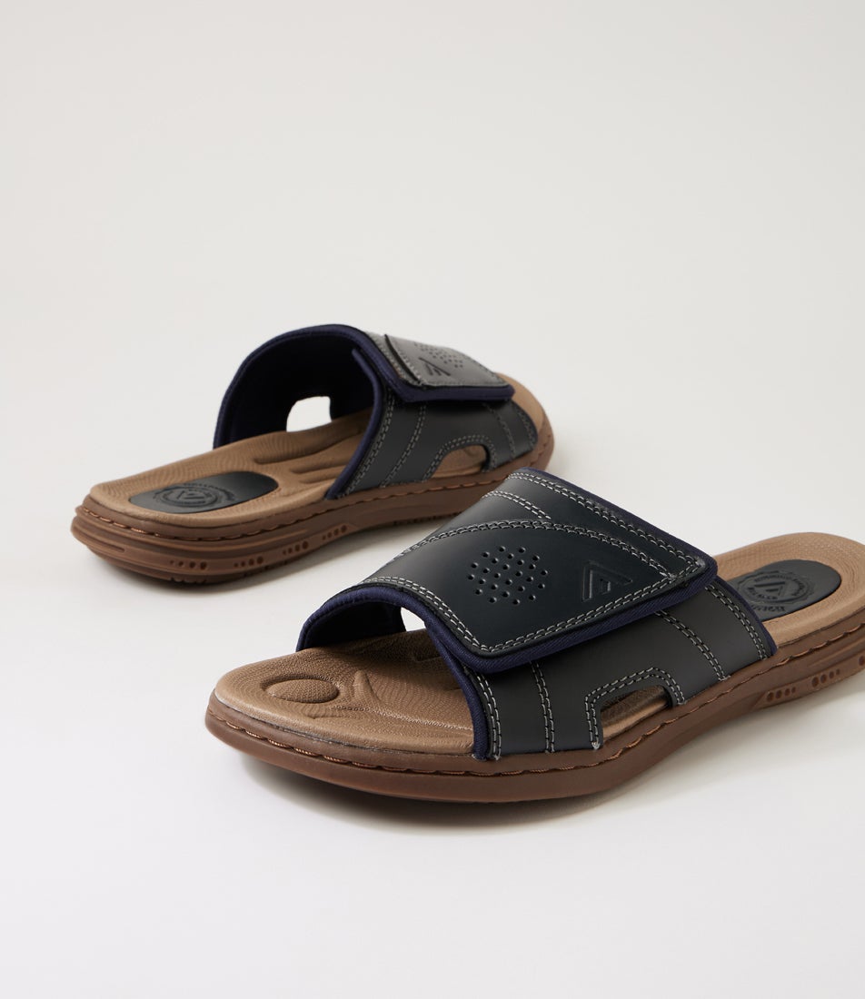 Duke Navy Gum Pull Up Leather Slides
