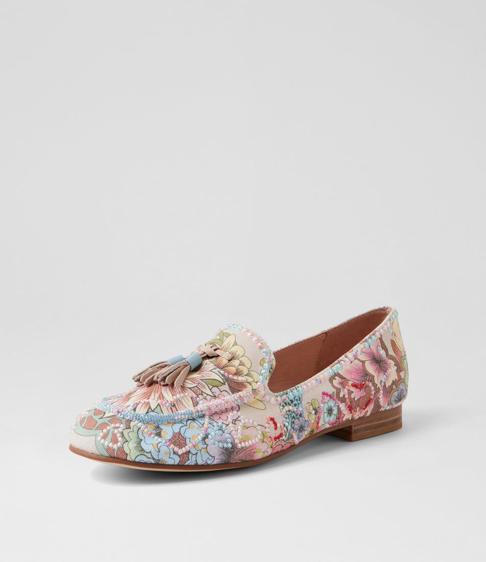 Ginner Nude Leather Loafers