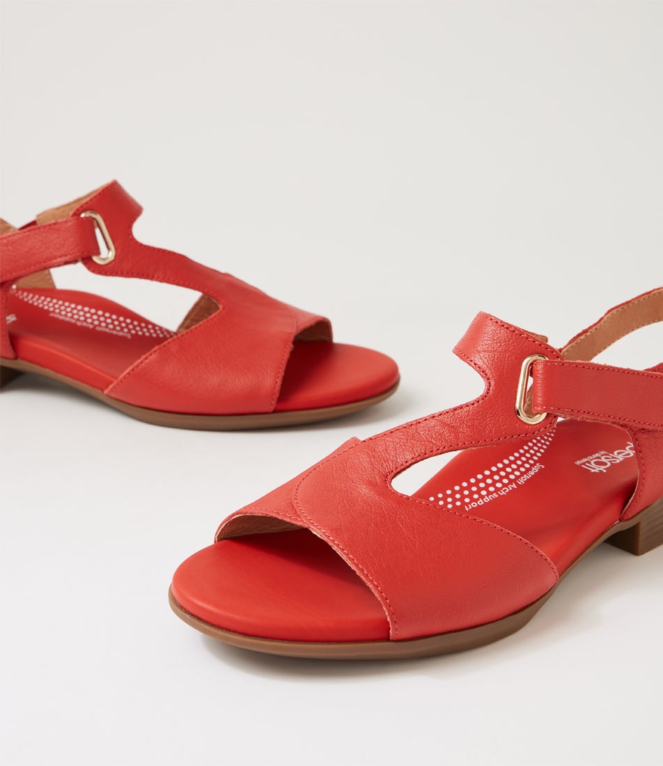 Coras Poppy Leather Sandals