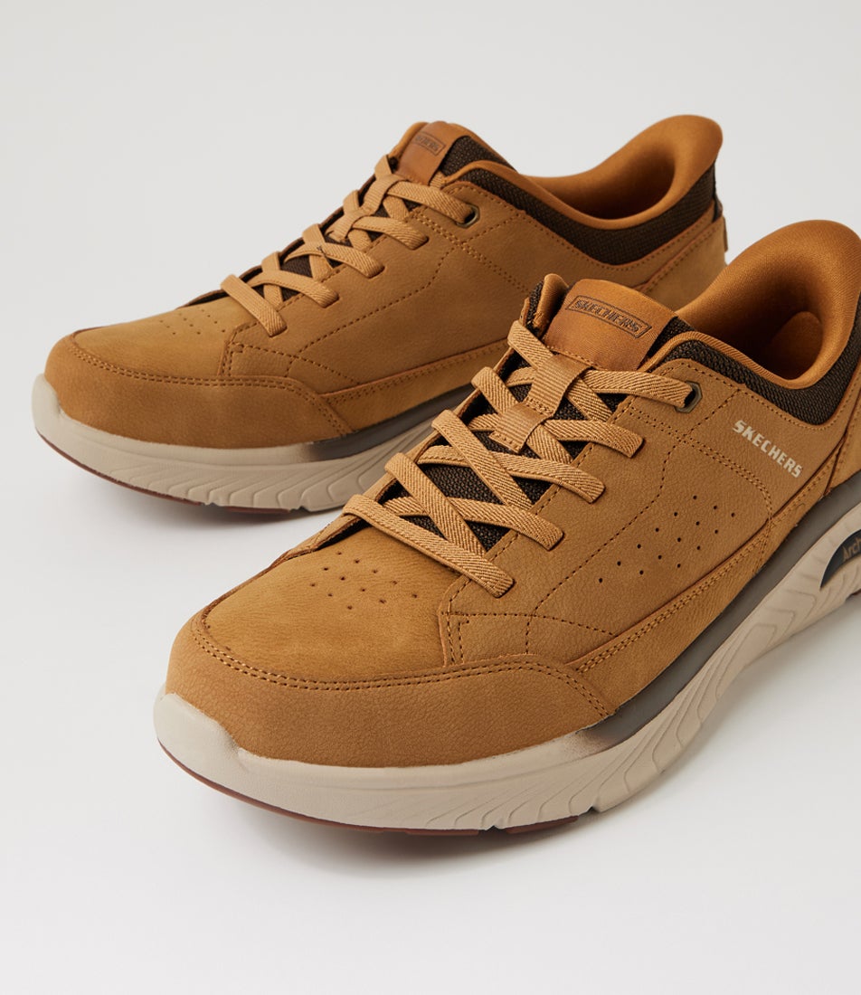 Arch Fit Crosser Felix Wheat Sneakers
