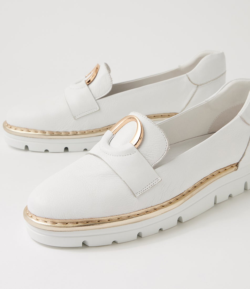 Everins White Gold Leather Flat Shoes