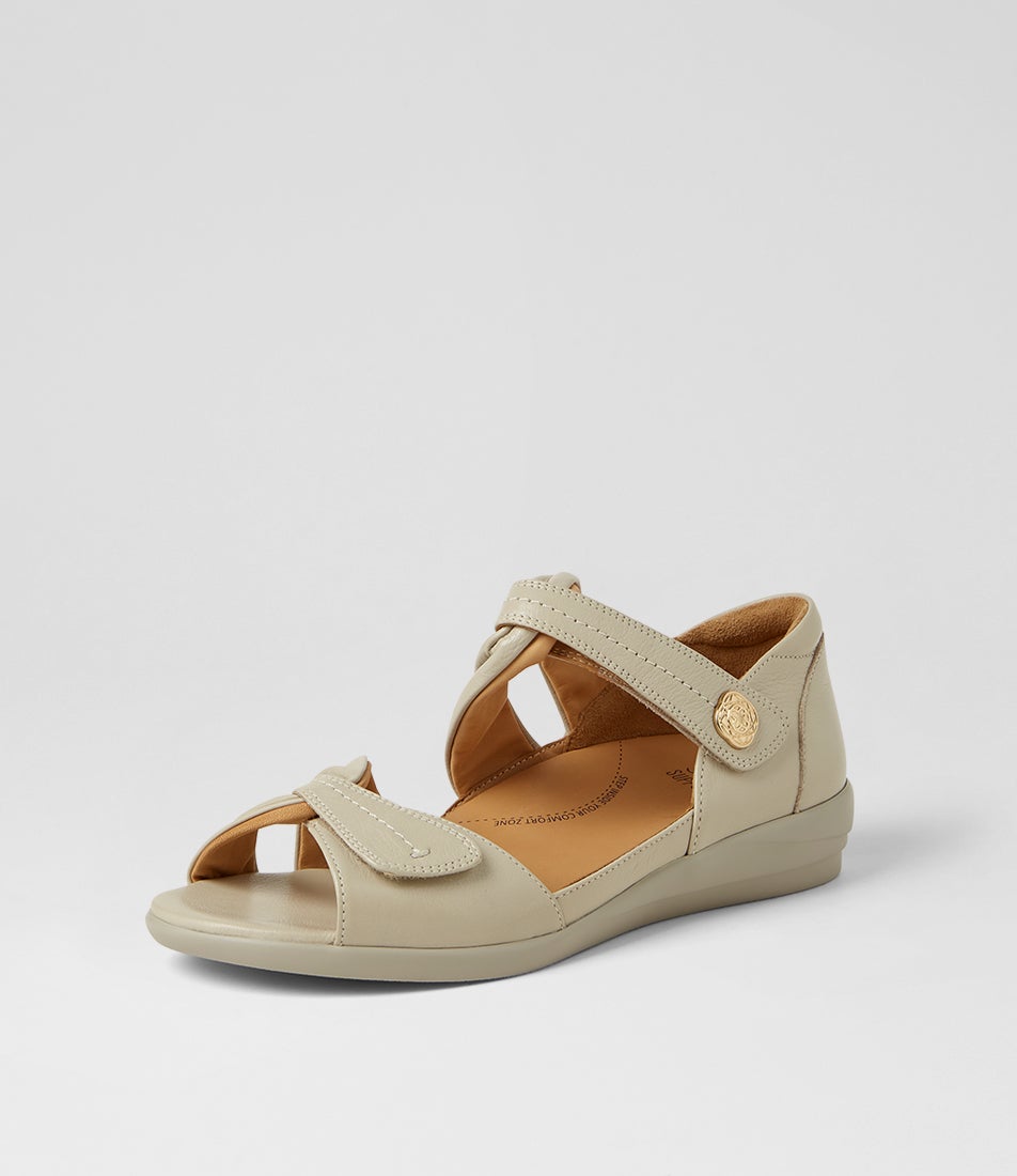 Doxie W Almond Leather Sandals
