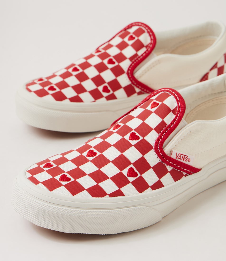 Classic Slip On Junior Valentine Red White Canvas Sneakers