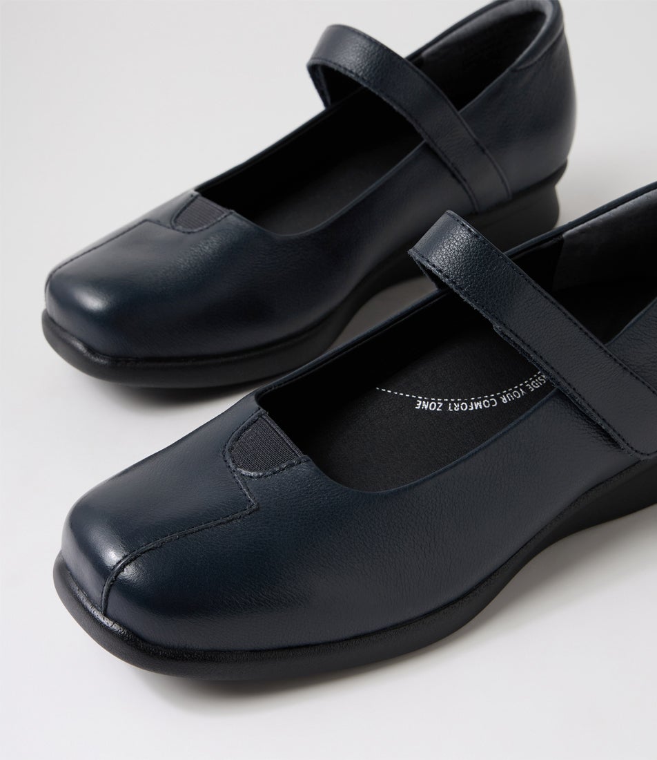 Rhapsody W Dark Navy Leather Flat Shoes Rhapsody W Dark Navy Leather Flat Shoes