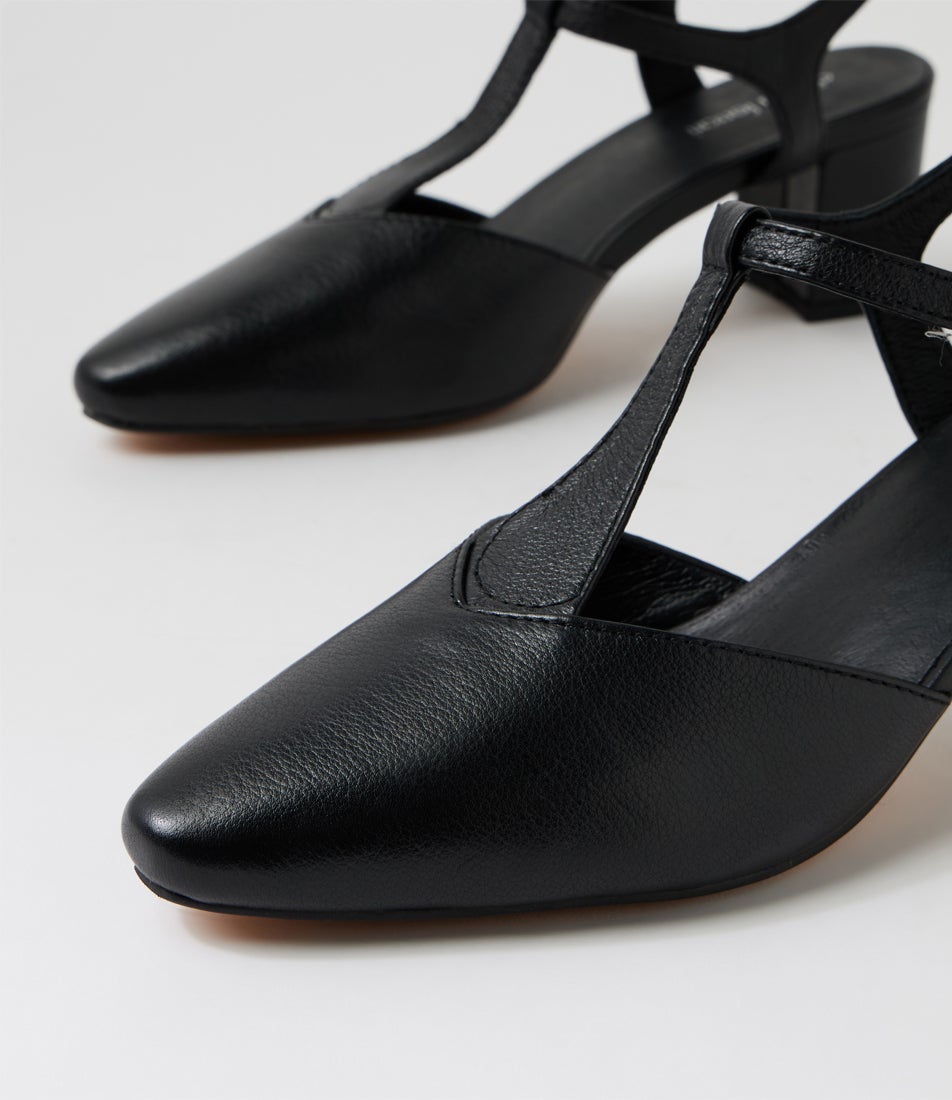 Leonee Black Leather Heels