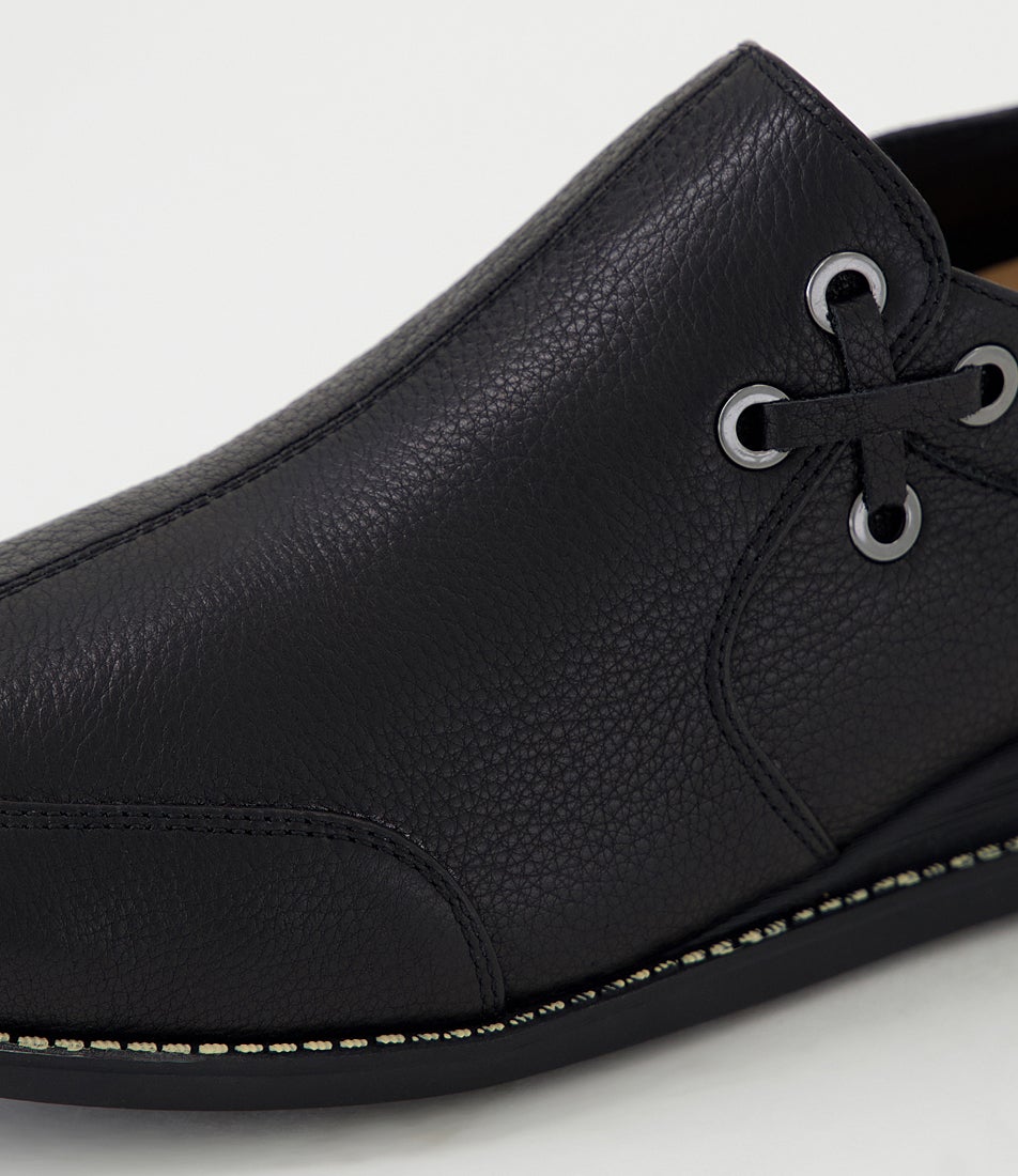 Ivyies Black Leather Flat Shoes
