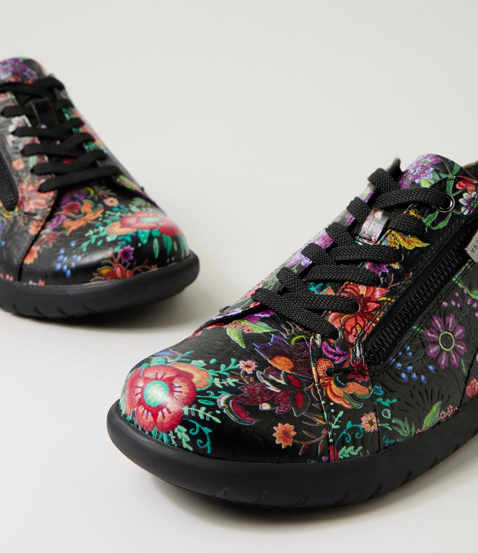 Solar Xf Black Floral Embossed Leather Sneakers