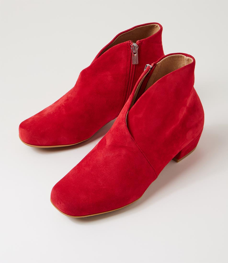 Quellay Xw Red Suede Ankle Boots