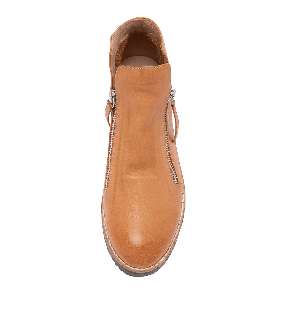 Ohmy Dark Tan Choc Leather Ankle Boots