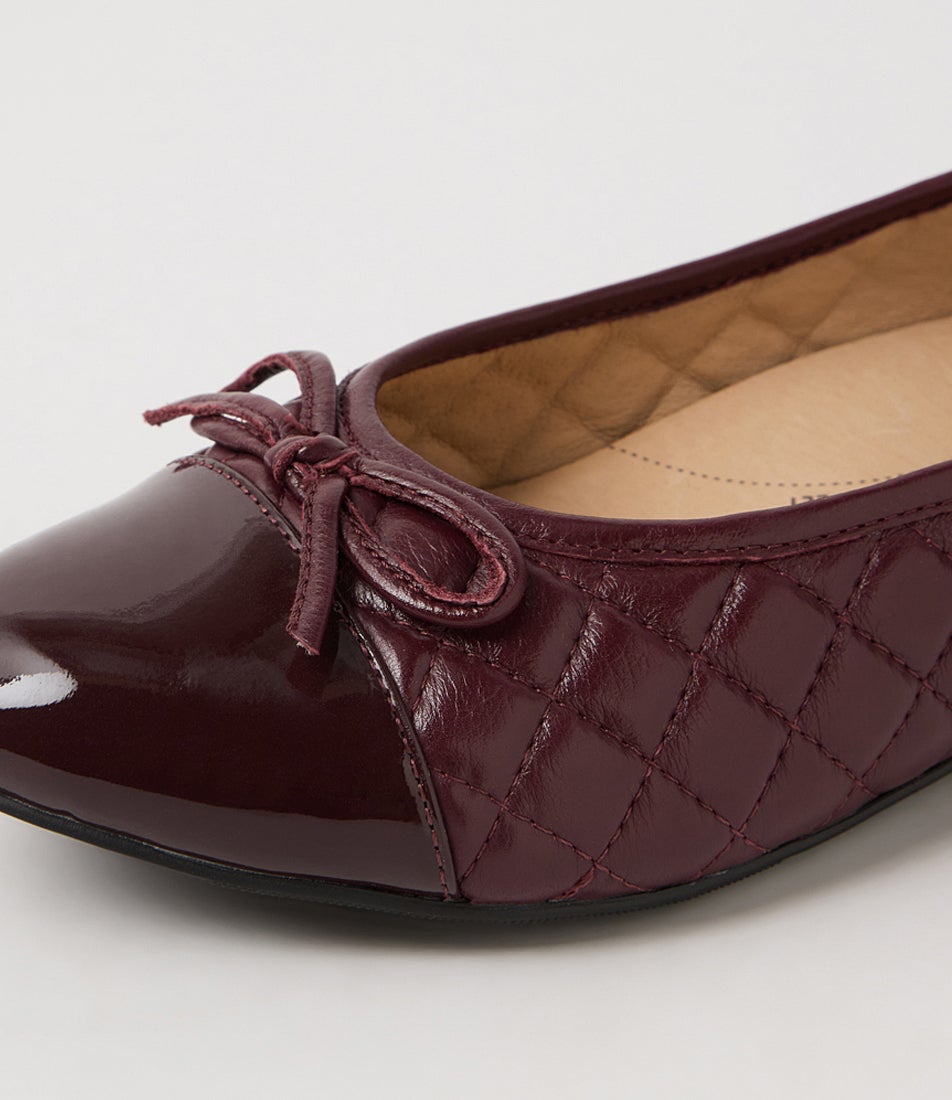 Comradi Xf Burgundy Patent Leather Ballet Flats