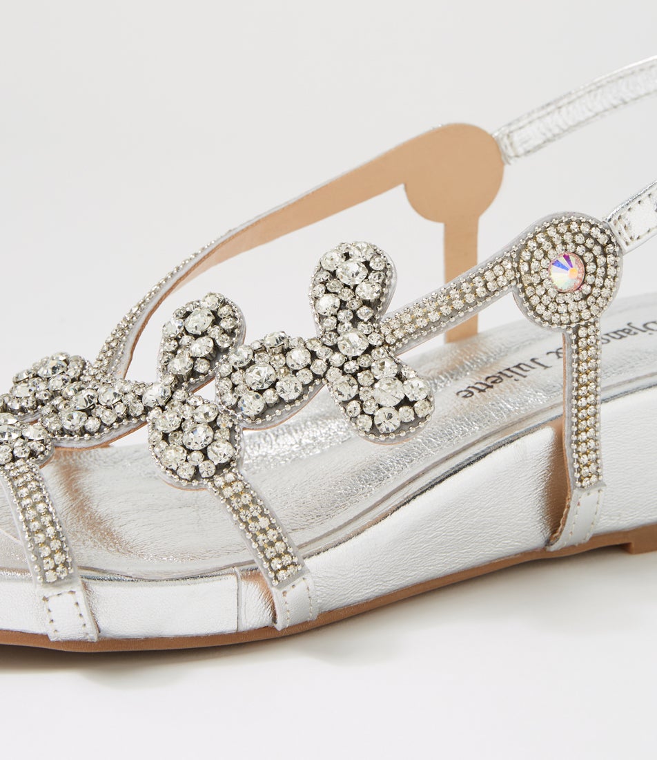 Wizar Silver Leather Jewels Sandals