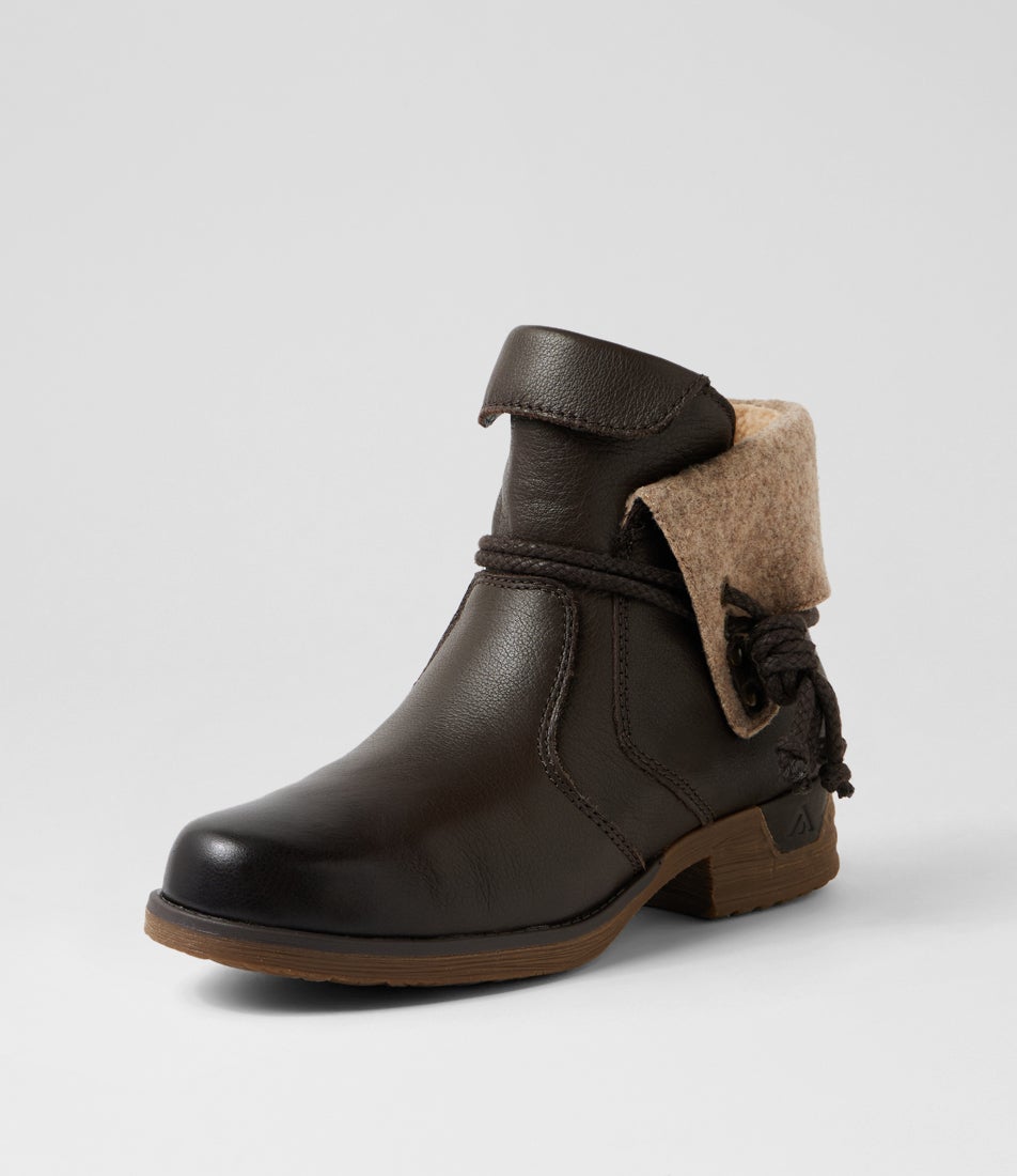 Inez Choc Leather Ankle Boots Inez Choc Leather Ankle Boots