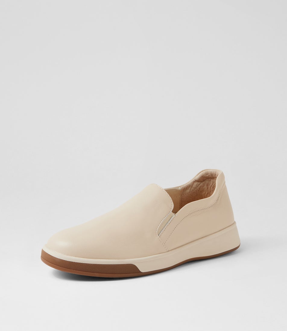 Alizah Xf Milk Leather Flat Shoes