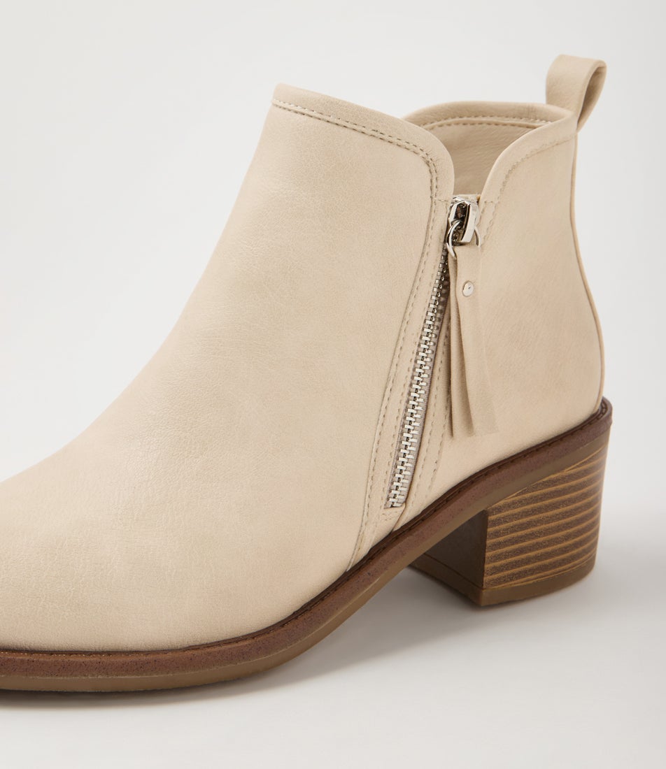 Gishal Almond Ankle Boots
