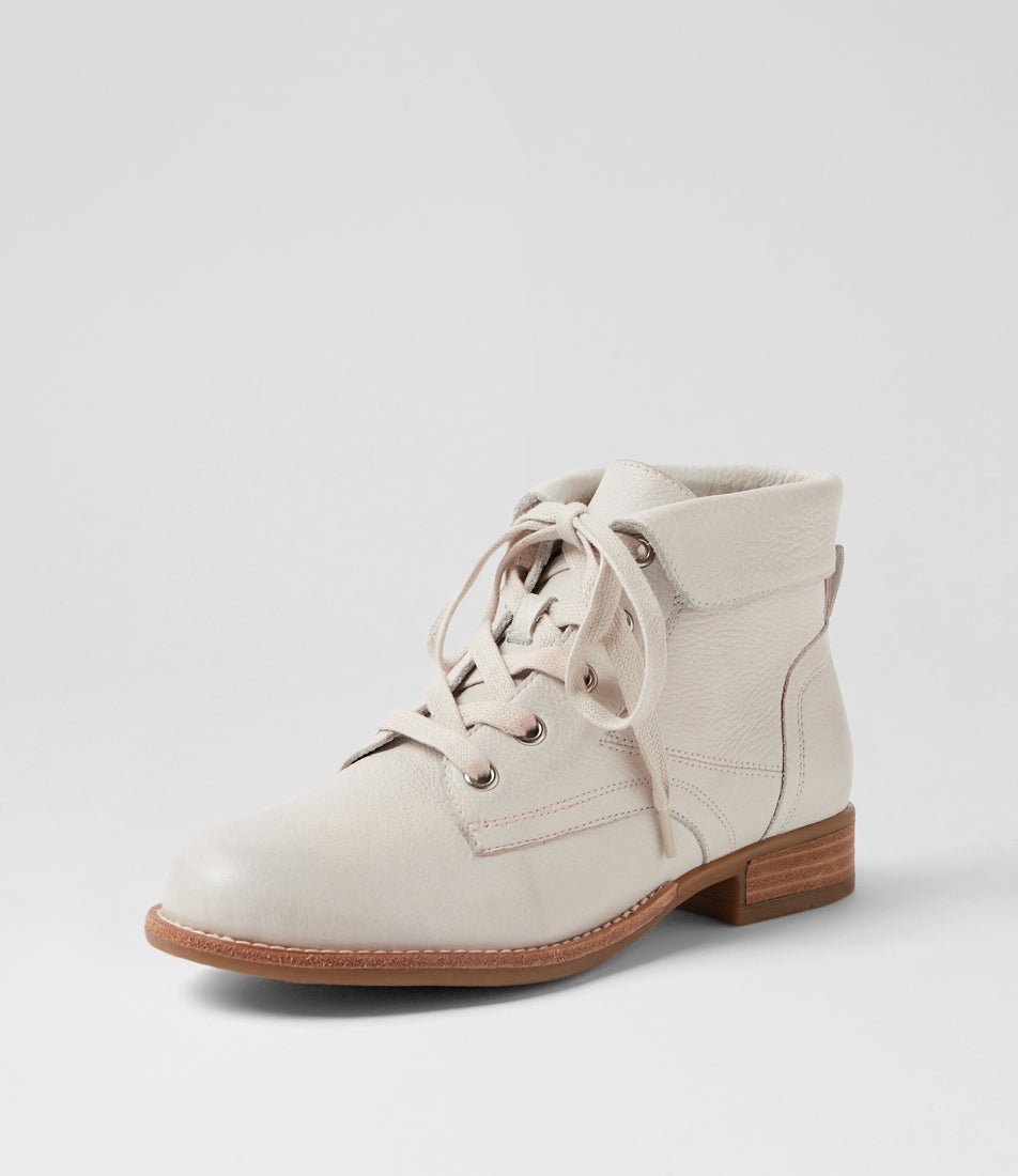 Cydney Nougat Tumble Leather Lace Up Boots