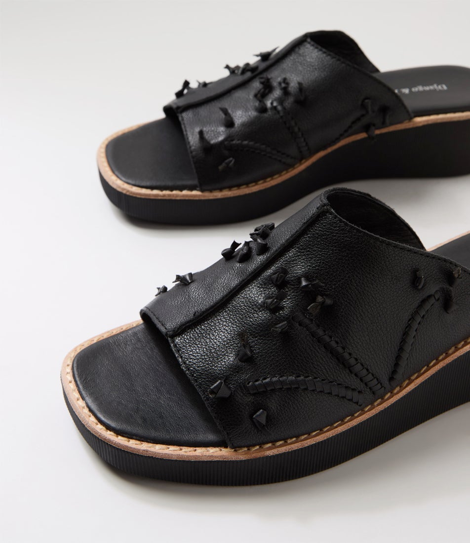 Tiger Black Leather Sandals
