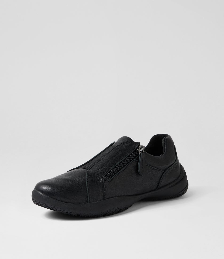 Sloanis Black Leather Flat Shoes